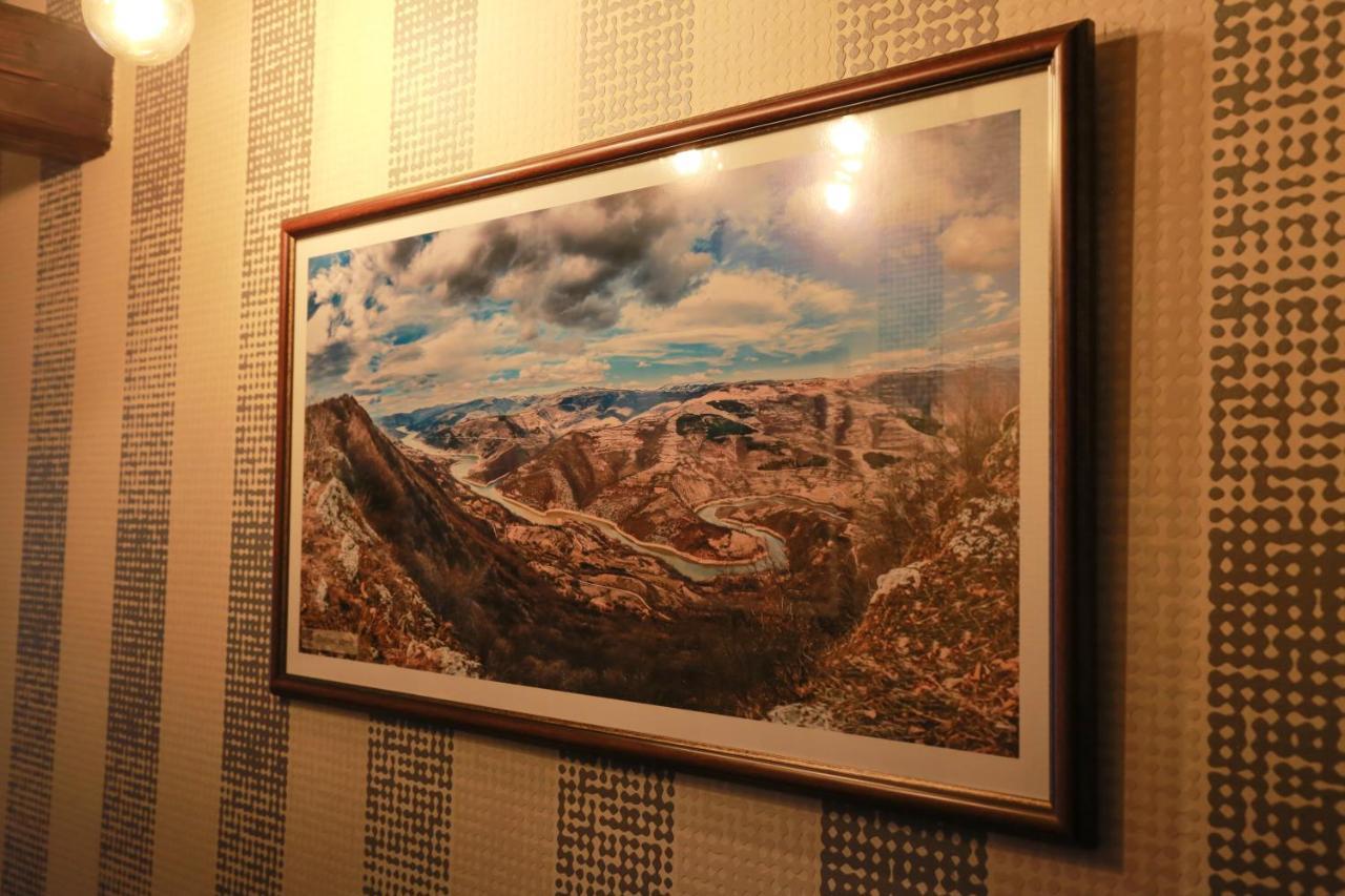 Pirocanac Rooms & Restaurant "Breakfast-Lunch-Dinner" Pirot Dış mekan fotoğraf